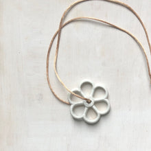 Afbeelding in Gallery-weergave laden, Collier Bloem
